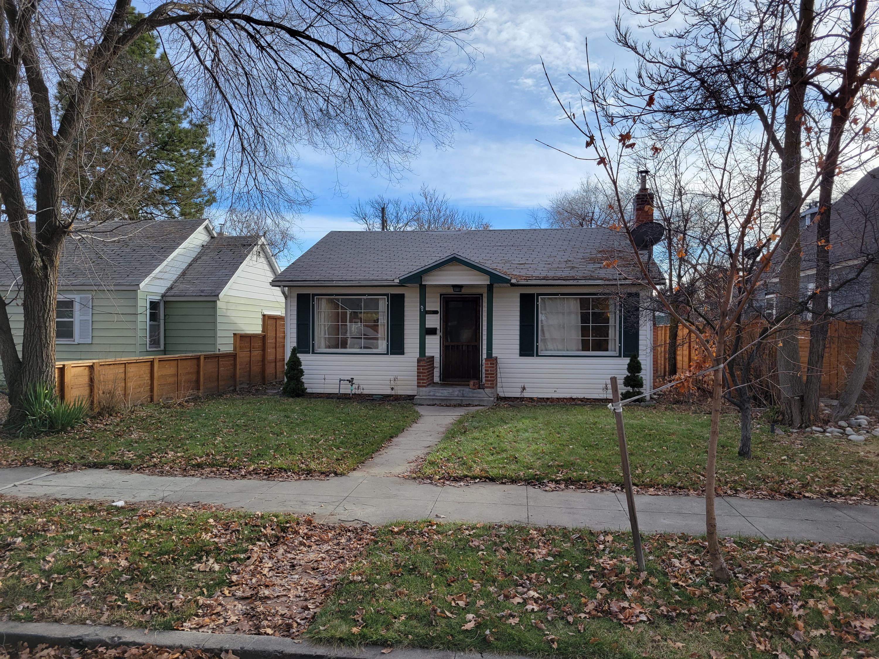 Property main image